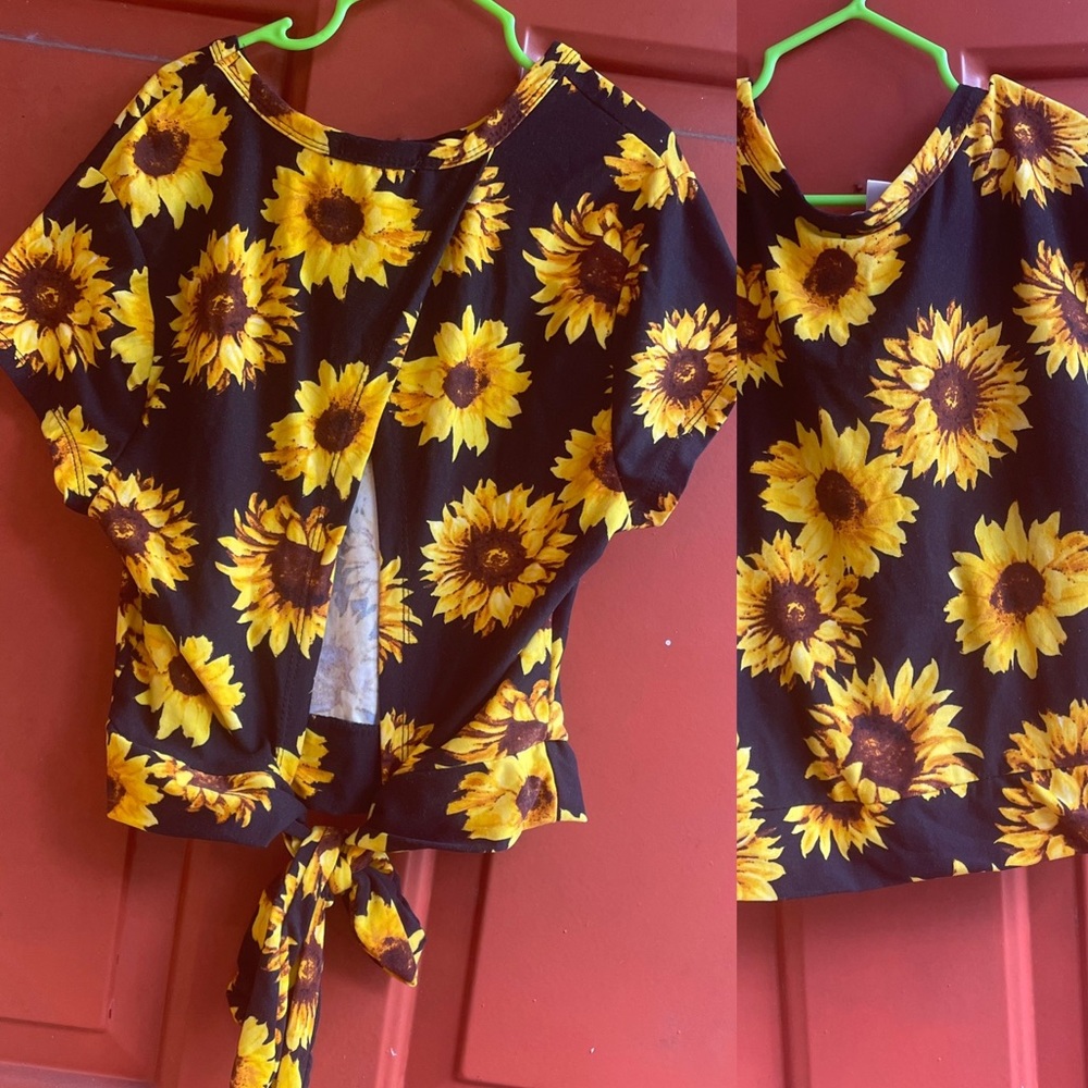 Sunflower crop top - NWOT